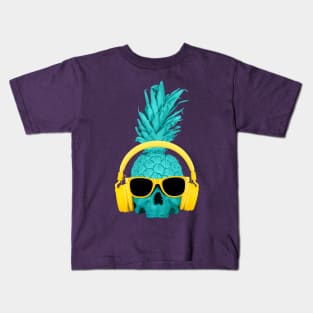 Pineapple skull in yellow headphones and glasses T-shirt. Kids T-Shirt